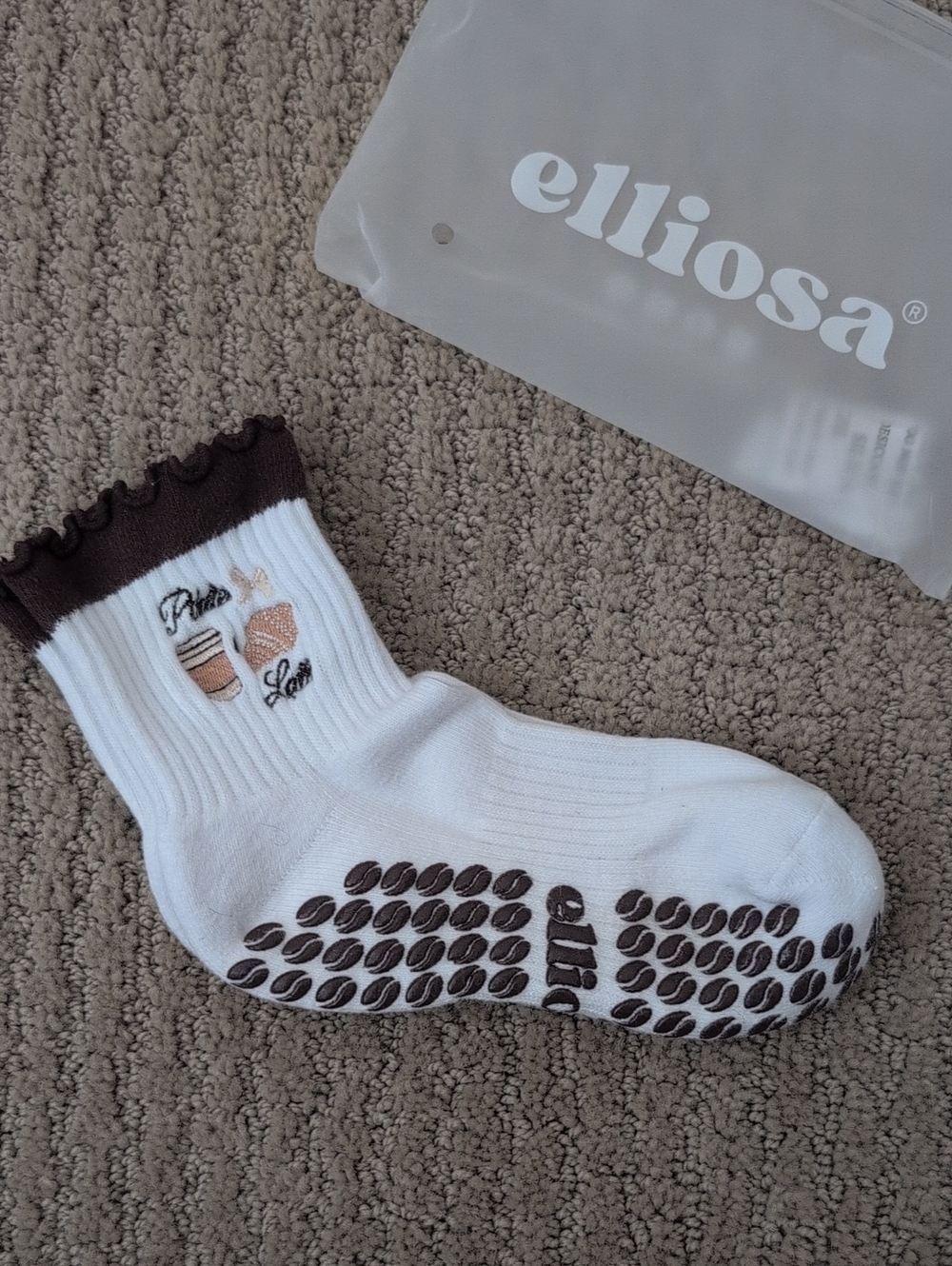 LIKE NEW Elliosa White Crew With Ruffles Grip Socks